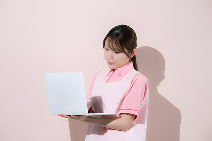 パソコンと言語聴覚士